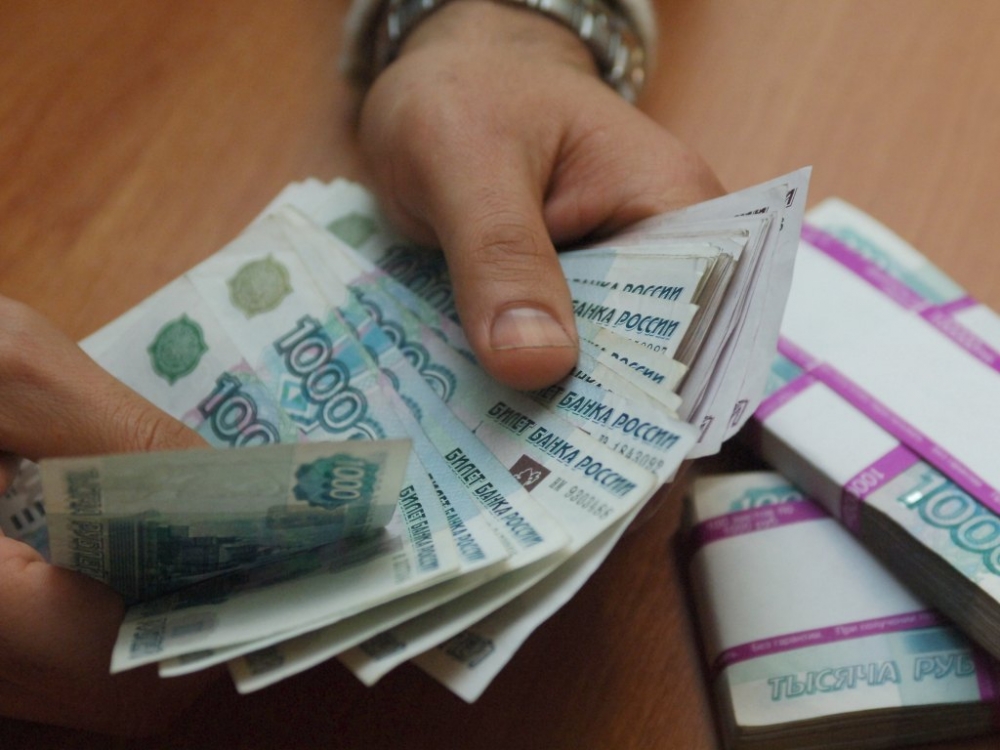 8 миллиардов долларов составят выплаты по внешним долгам крупнейших российских компаний